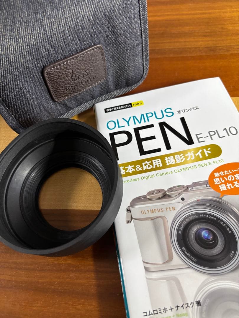 OLYMPUS PEN E-PL10キット レンズ2本付き+1本