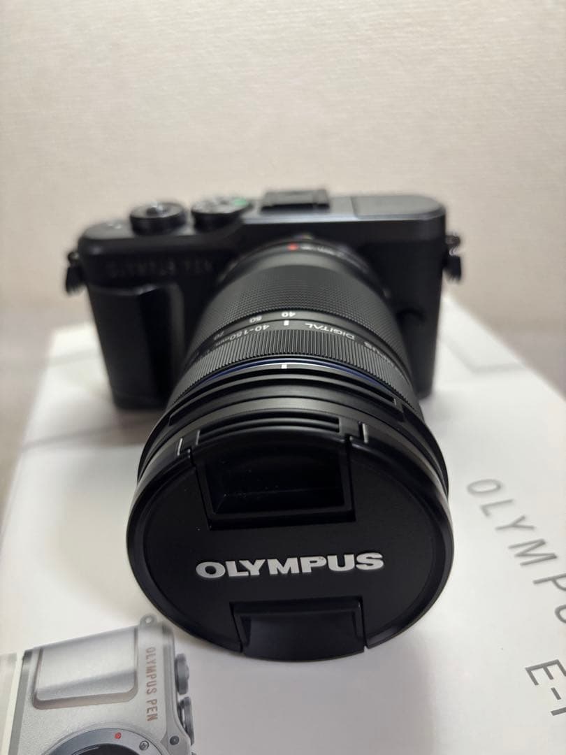 OLYMPUS PEN E-PL10キット レンズ2本付き+1本