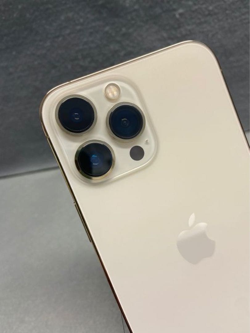 超美品　国内版　SIMフリー　iPhone13 Pro Max 128GB