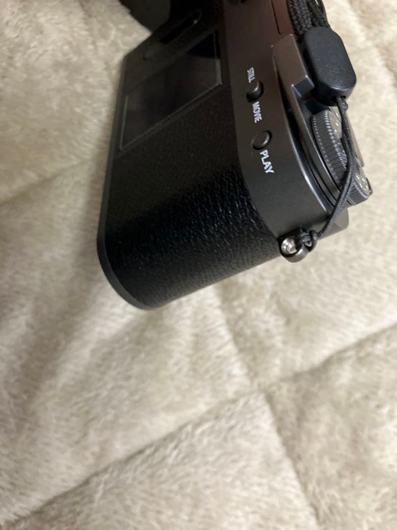 Fujifilm xhalf チャコールグレー