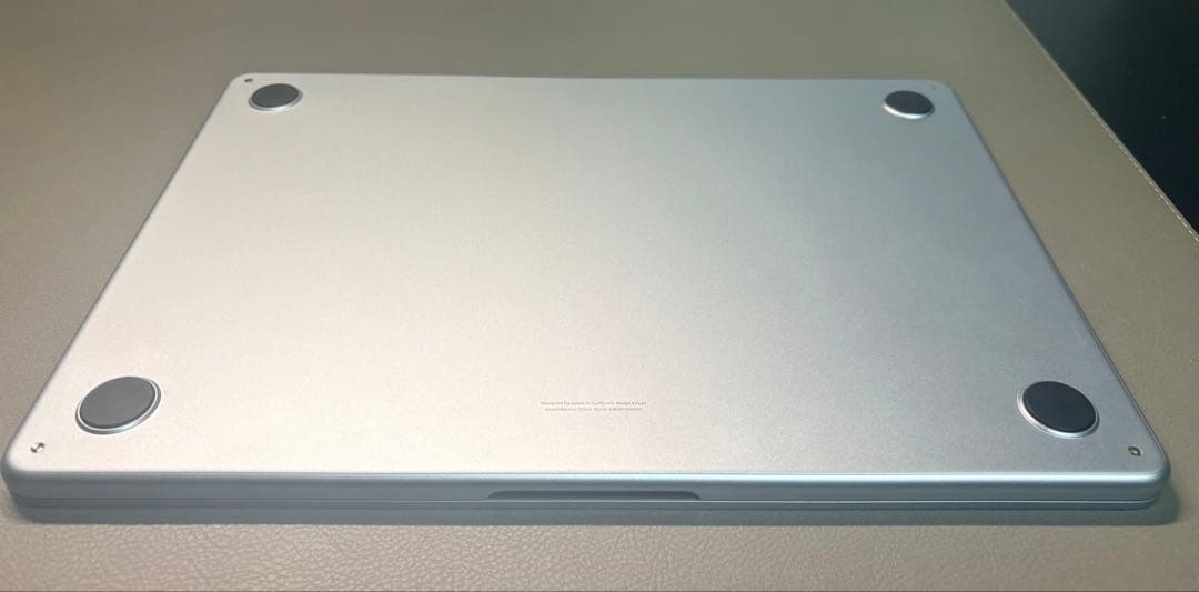 MacBook Air 13インチ M4 32GB 1TB スカイブルー　US