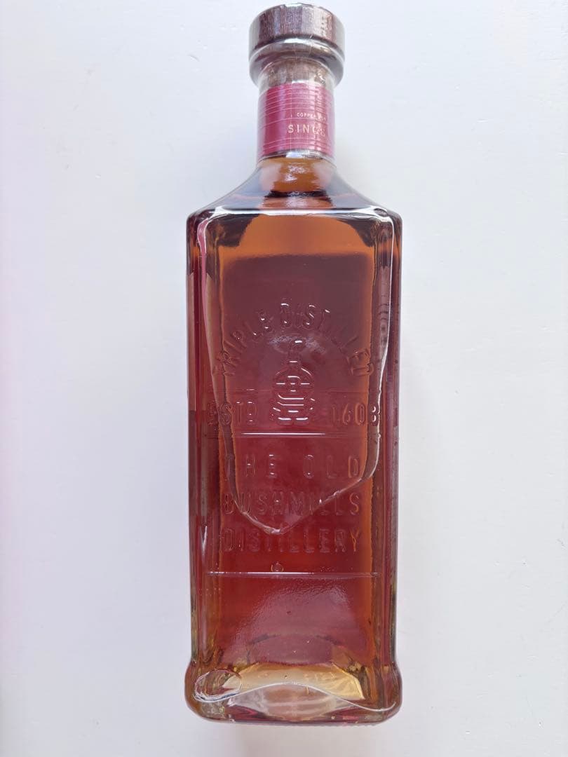 ［新品］BUSHMILLS 16 シングルモルトウイスキー