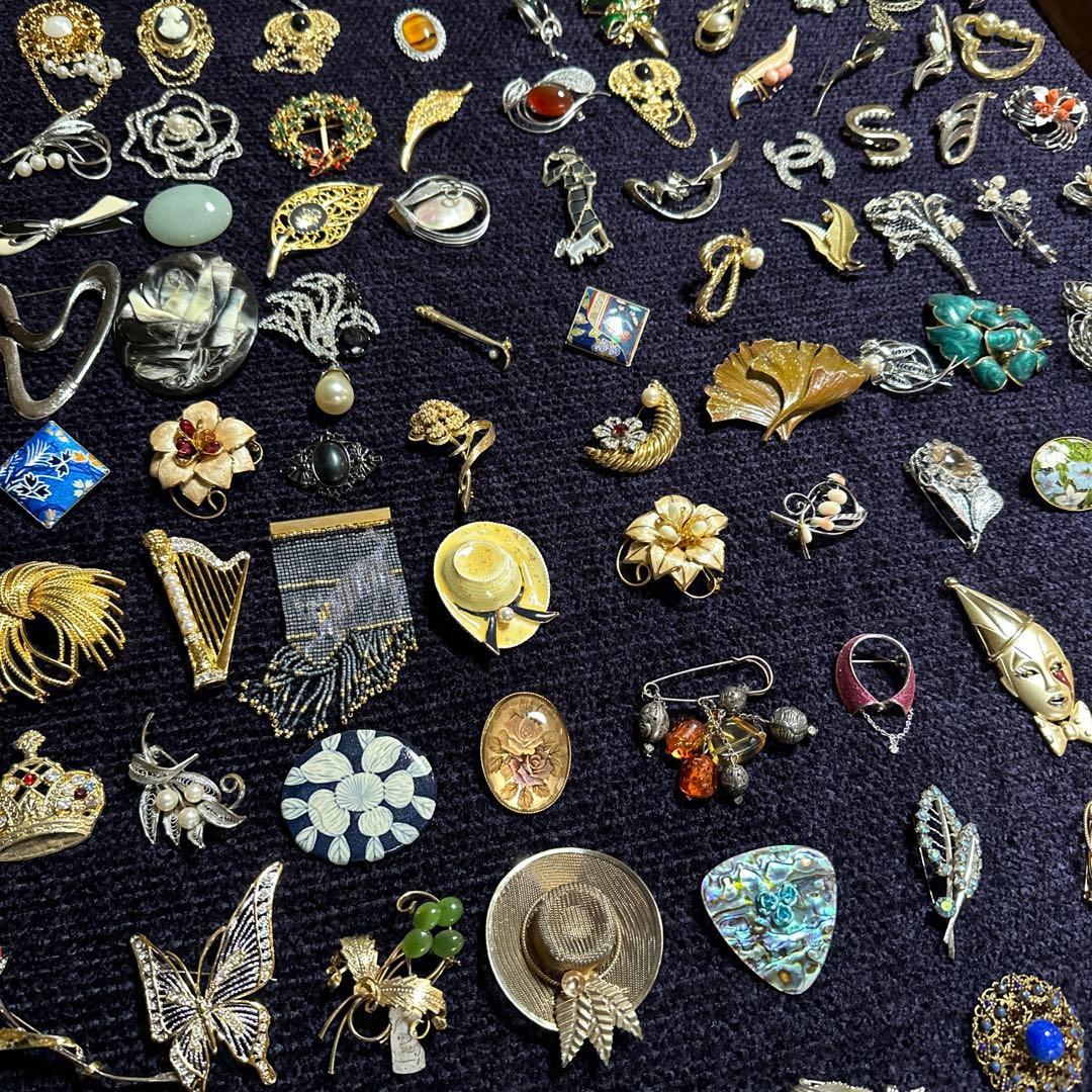 【vintage】ブローチ　まとめ売り　100点以上　大量