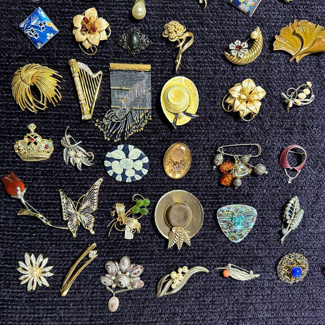 【vintage】ブローチ　まとめ売り　100点以上　大量