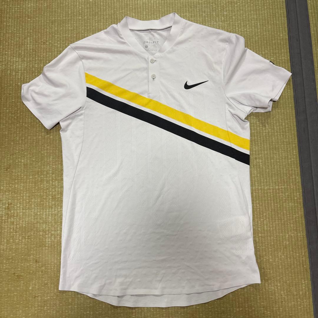 ナイキ テニス フェデラー