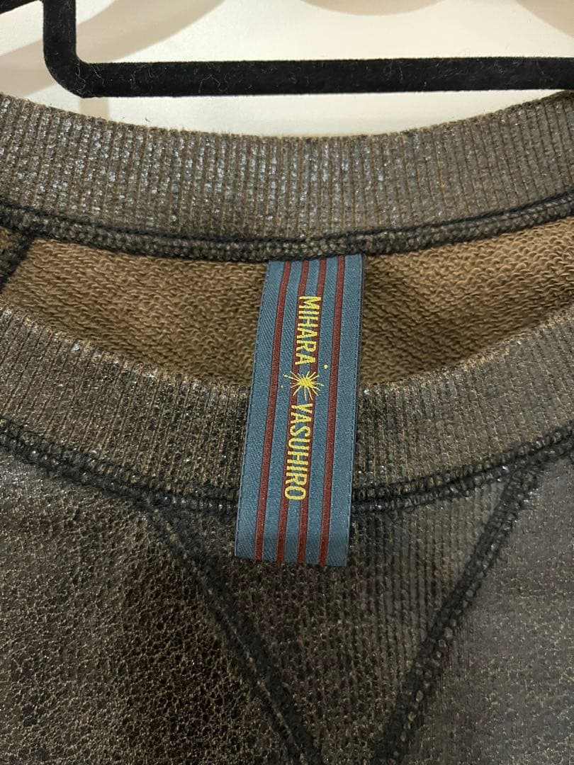 MIHARA YASUHIRO 光沢のある　ダークグレー トレーナー