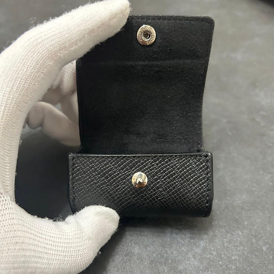 【美品】ルイヴィトン AirPods Proケース モノグラム レザー 黒