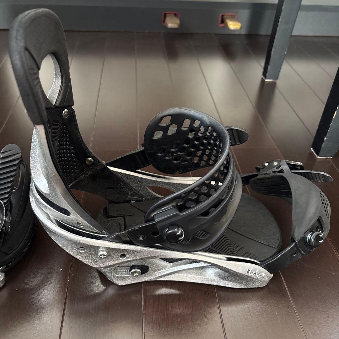 Burton lexa スノーボード ビンディング