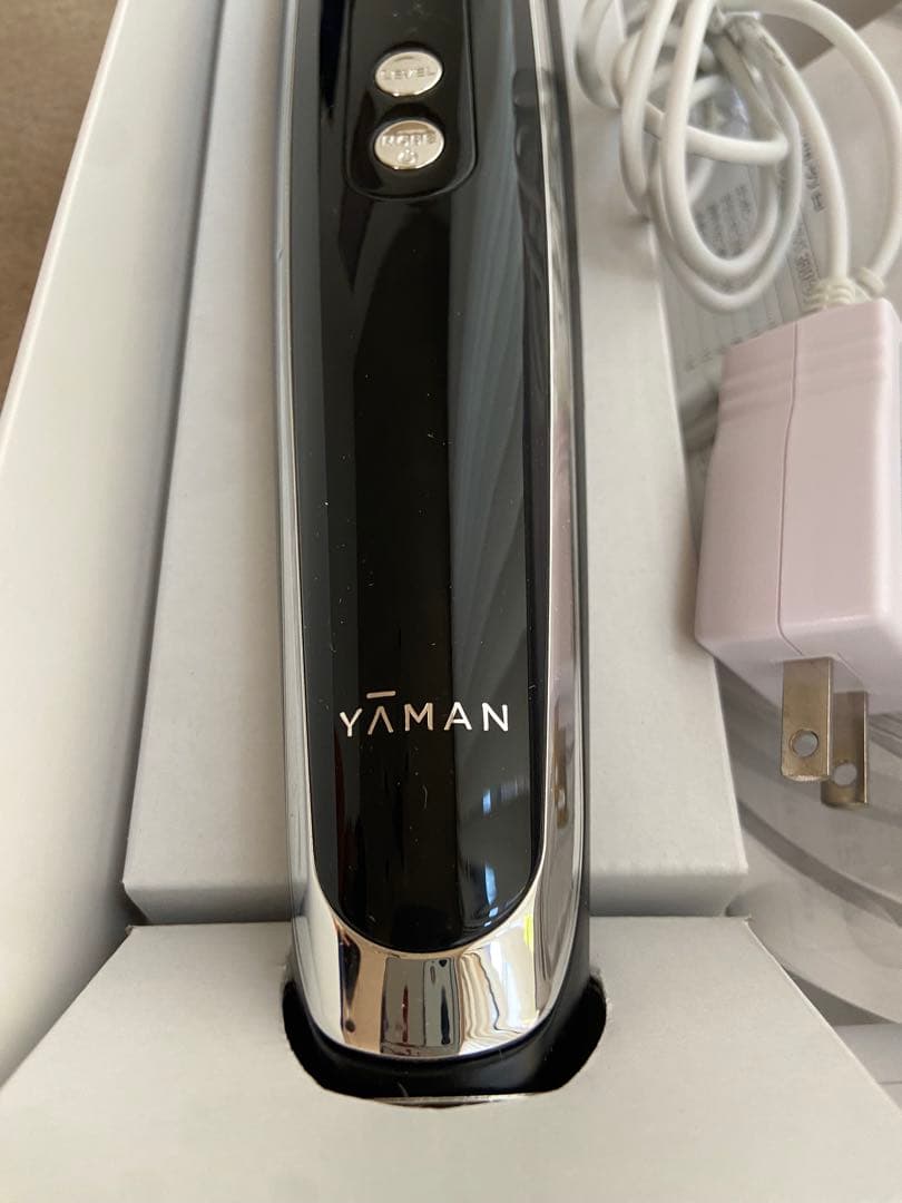 YA−MAN HDS100B キャビスパ　1年保証付き