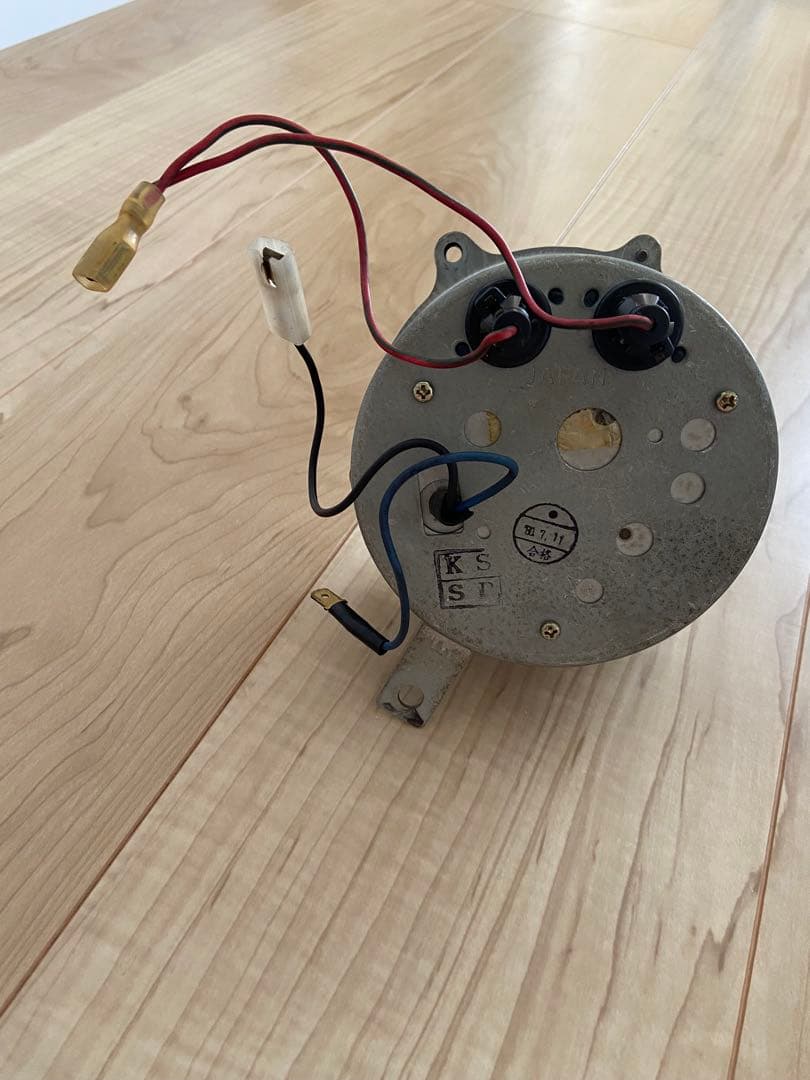 【NISSAN】日産　サニー　B 110 純正時計