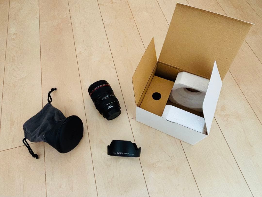 Canon キヤノン EF24-105mm F4L IS USM　ズームレンズ