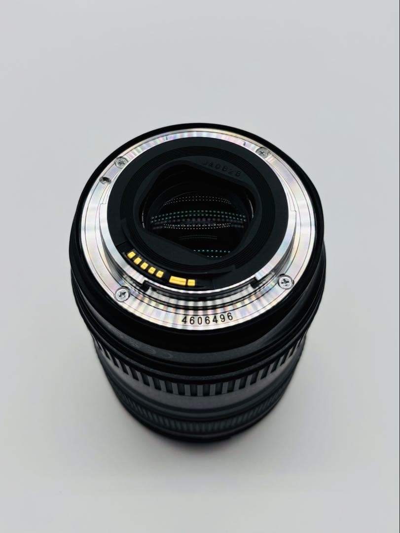 Canon キヤノン EF24-105mm F4L IS USM　ズームレンズ