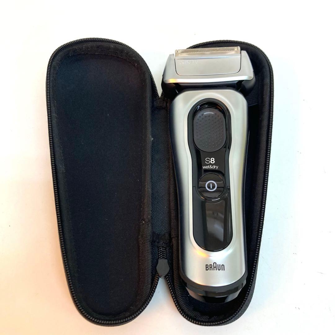 B290-21 Braun S8 wet&dry 電気シェーバー　コード欠品