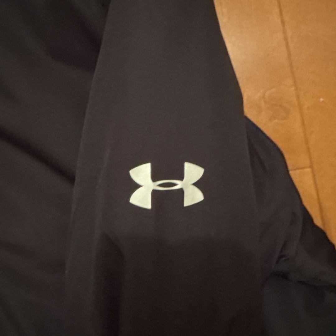 セール中✨アンダーアーマーベンチコートXL