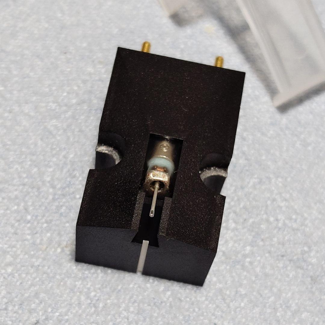 デノン MCカートリッジ DL-103 綺麗で音質良好です