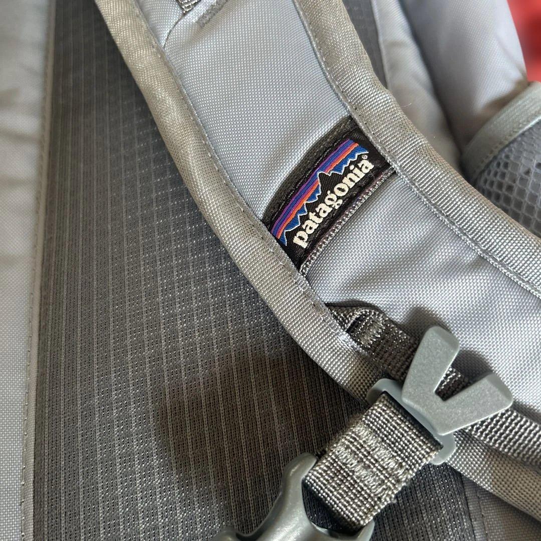 【美品】Patagonia キッズ レフュジート　デイパック18L 水色