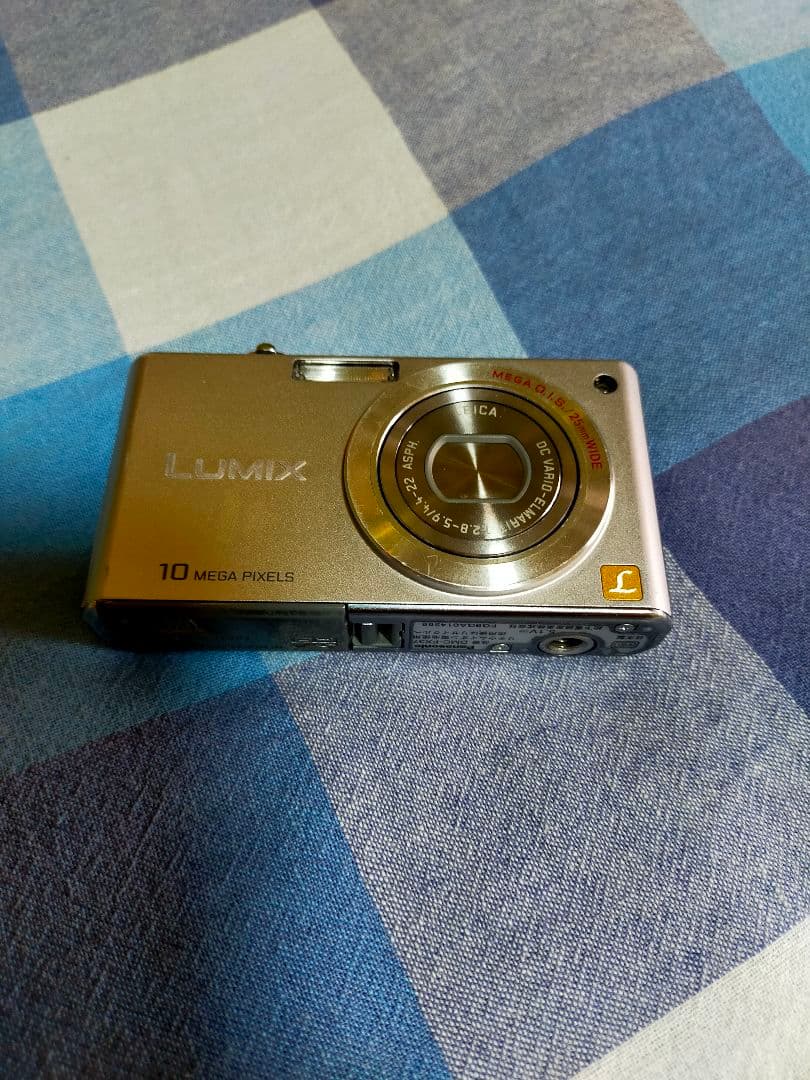 【動作OK】Panasonic LUMIX DMC-FX37 付属品あり