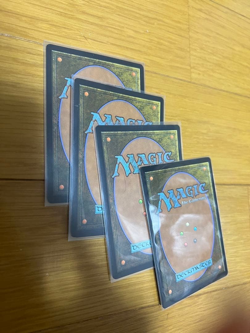 溢れかえる岸辺 4枚セット 日本語