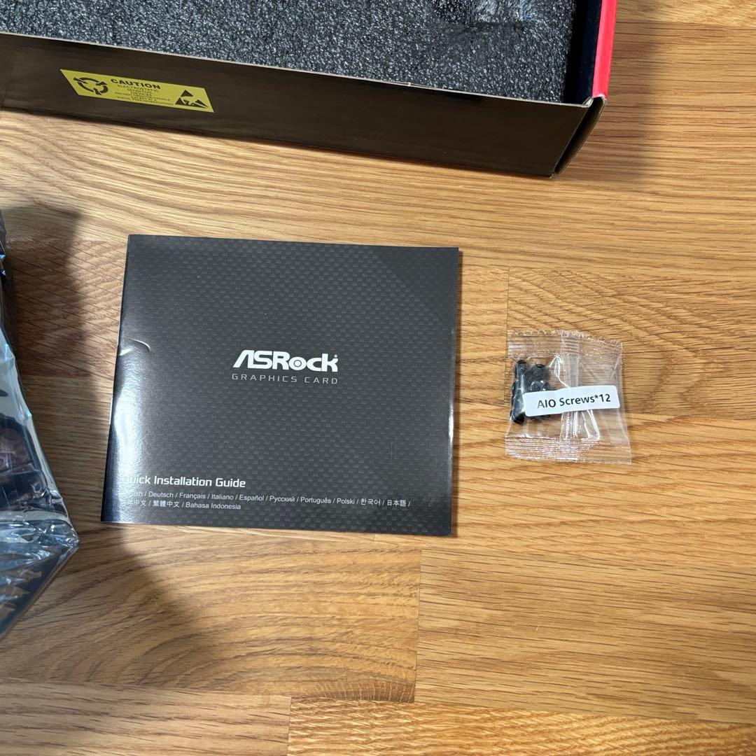 グラフィックボード・グラボ・ビデオカード ASRock Radeon RX9060 XT Challenger 16GB