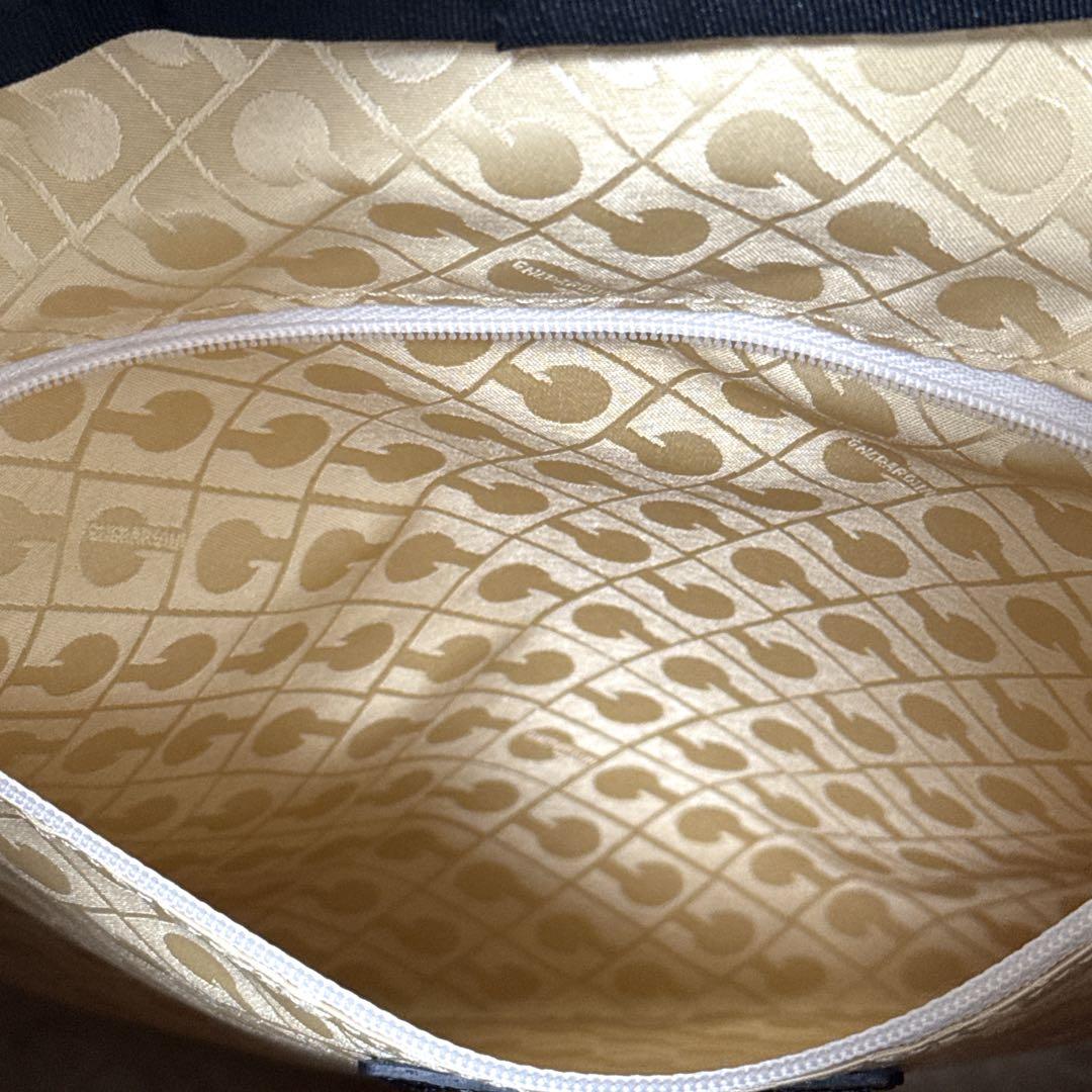 ✨美品✨ゲラルディーニ ソフティ バックバッグ リュック ブラック