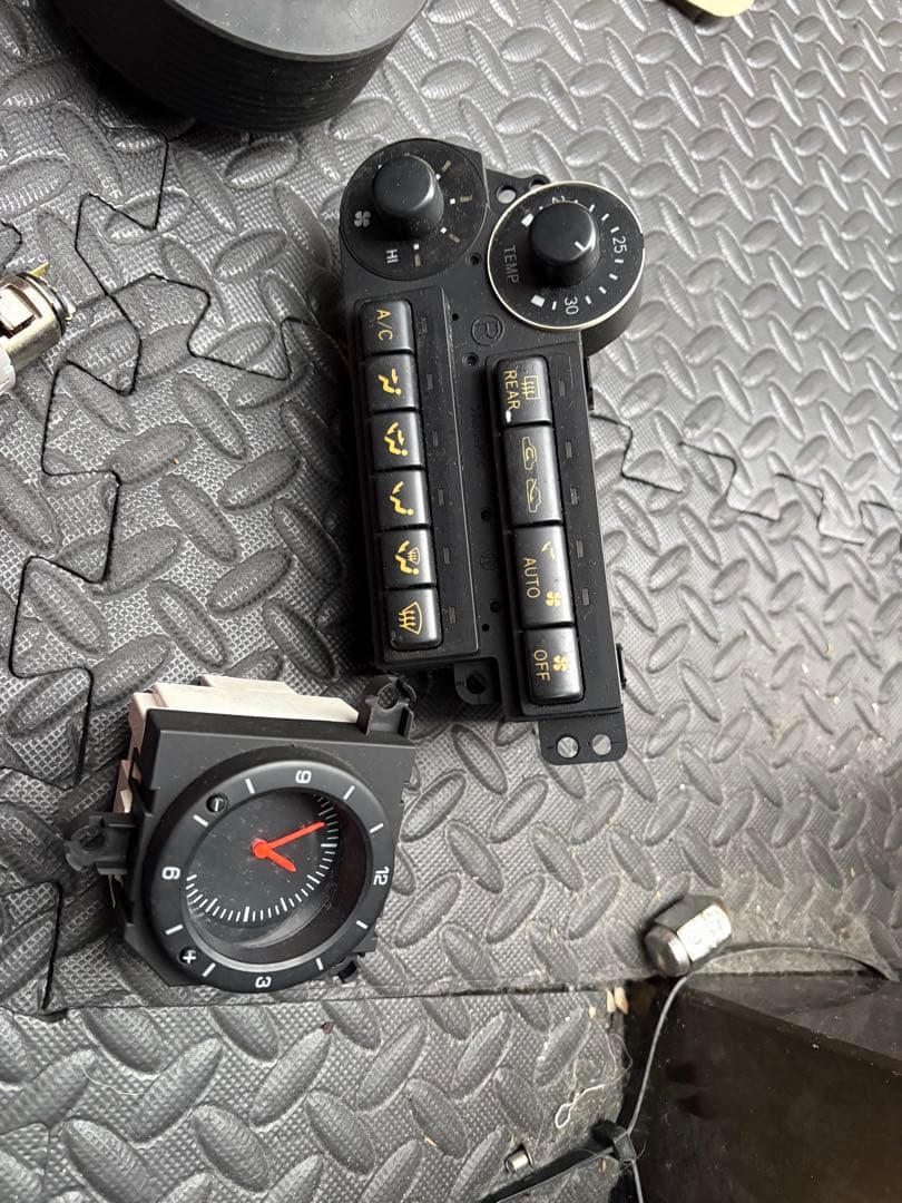 80スープラ後期用 内装パーツ