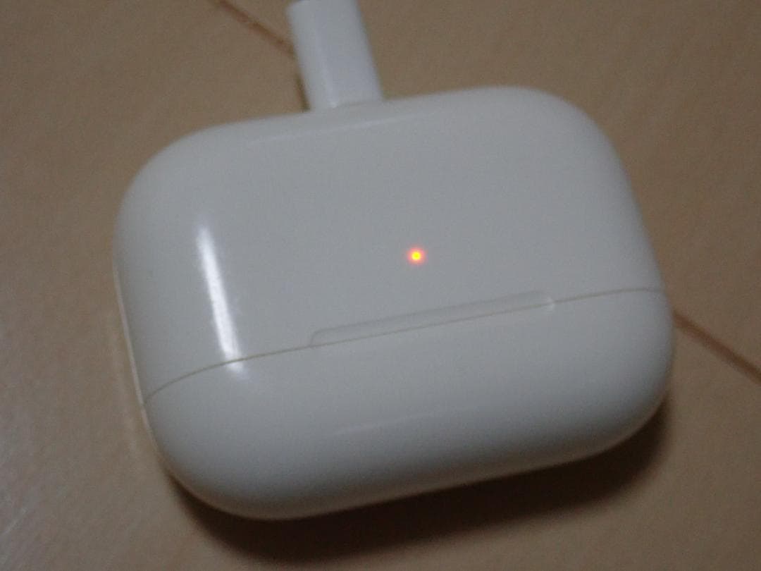 Apple AirPods Pro (第1世代)　【訳あり】右耳のみ良好