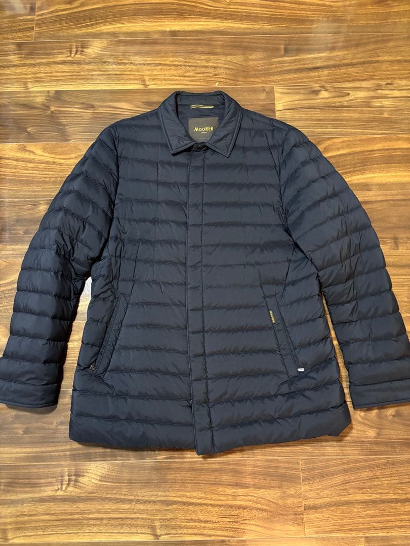 MOORER ネイビー ダウンジャケット