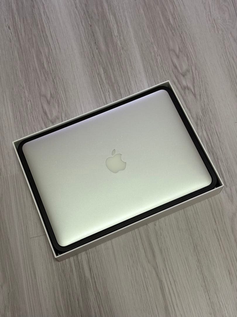 MacBook Pro Early 2015モデル 備品、箱付き