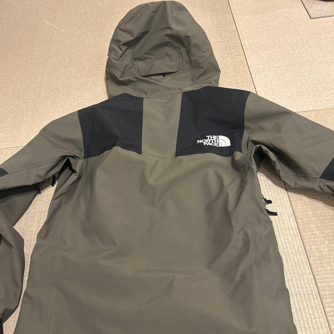 ノースフェイス　マウンテンジャケット　NP61800