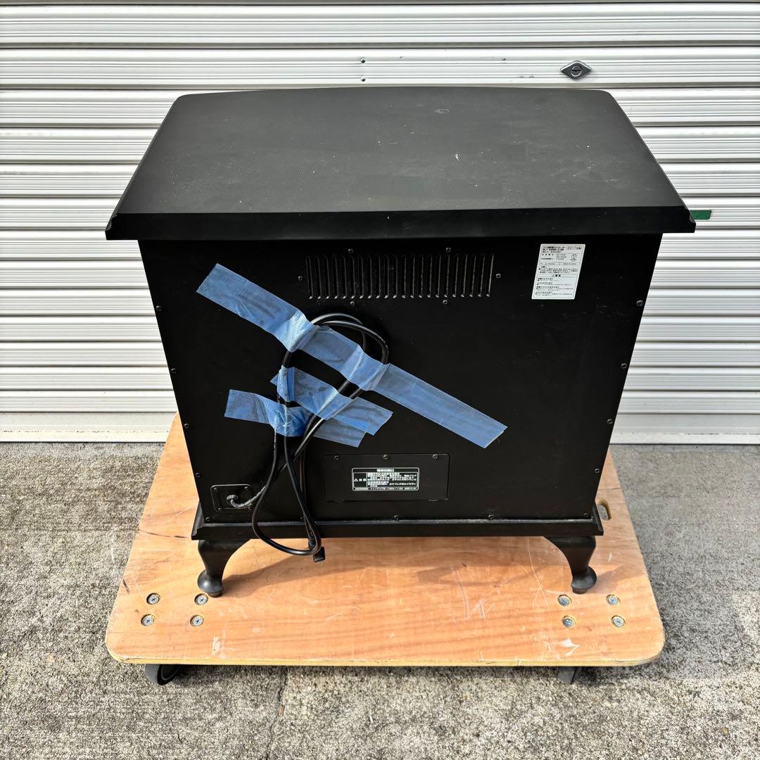 ニトリ ワイド暖炉型ファンヒーター BLT-999B-3-BK（2017年製）