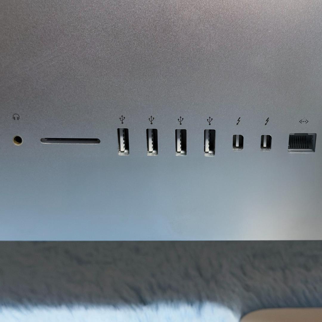 【SSD換装済】iMac 2015 21.5インチ 8GB SSD1TB