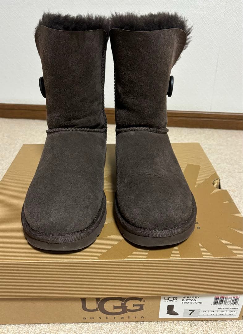 UGG ムートンブーツ　24cm