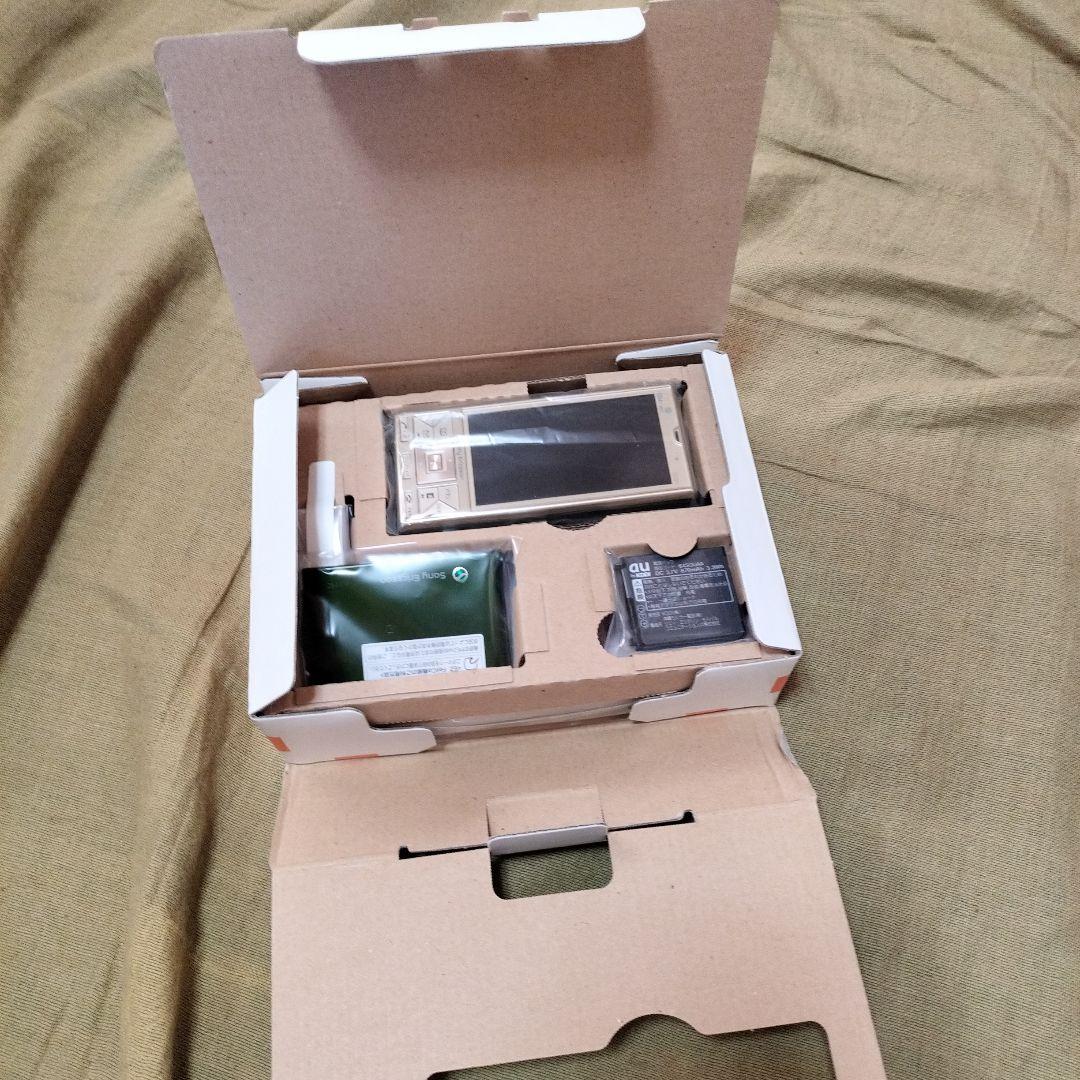 S001 Cyber-shot ケータイ