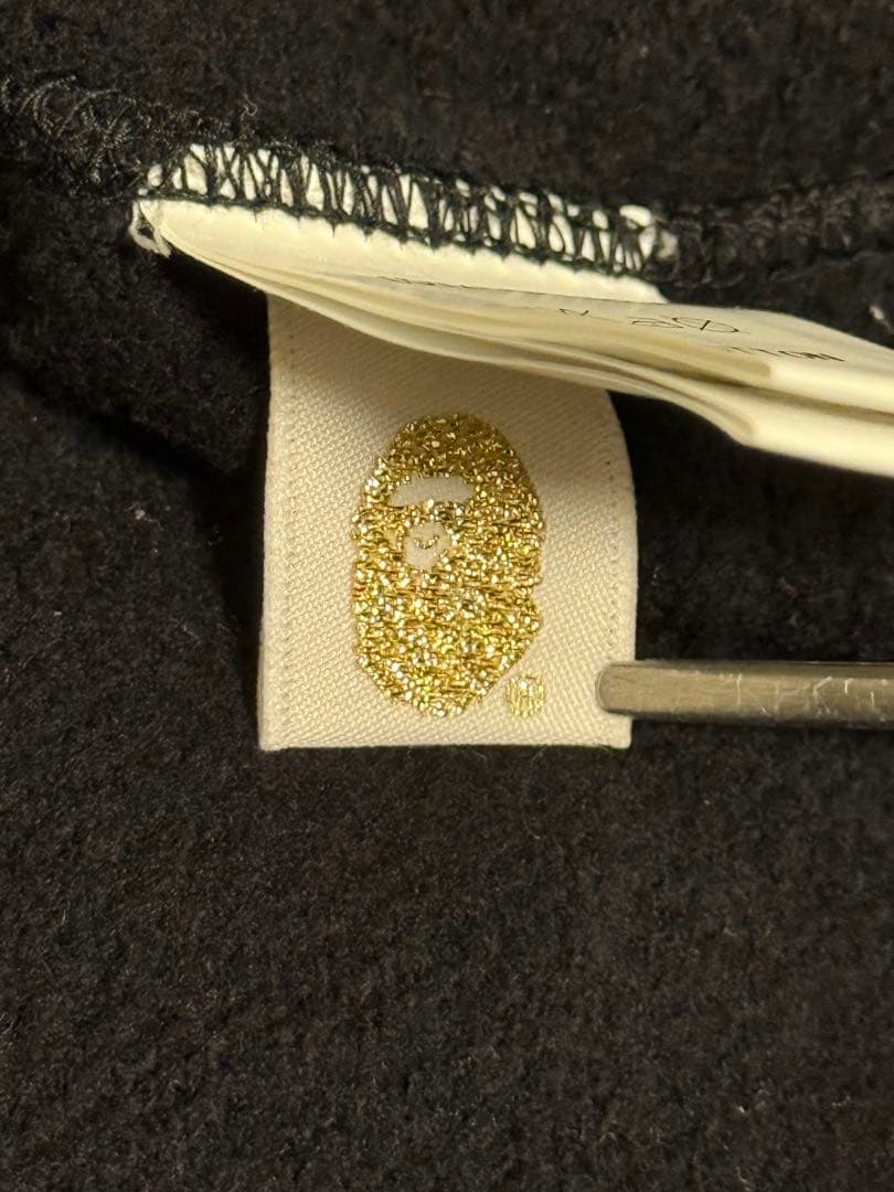 ☆ APE シャークパーカー ブラック 日本製 蛍光モデル