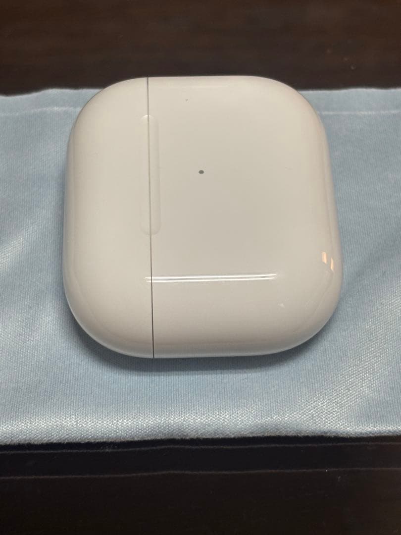 【美品】Apple AirPods3 本体 ホワイト 箱付充電ケース等付属品完備