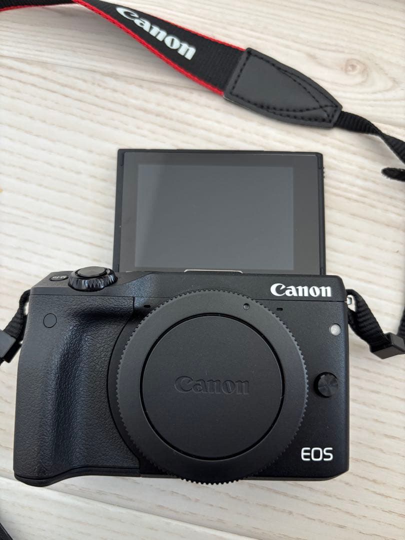 【美品・即日発送】Canon EOS M3 ダブルレンズ・保護セット