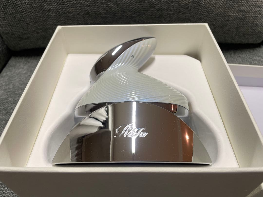 リファビューテック ヘッドスパ ホワイト