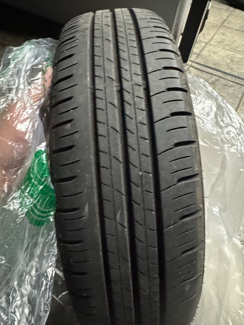 三菱デリカミニ純正タイヤ　165 55R15