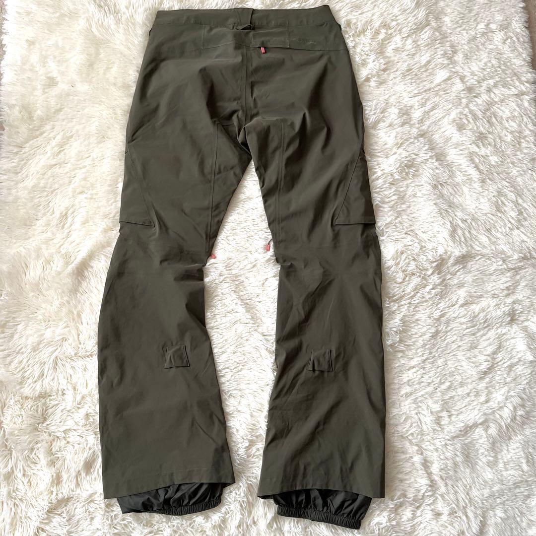 BURTON バートン『ak』 ゴアテックス　スノーボードパンツ カーキ