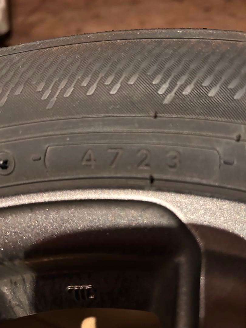 ヨコハマ　ADVAN 17565R15 4本セット