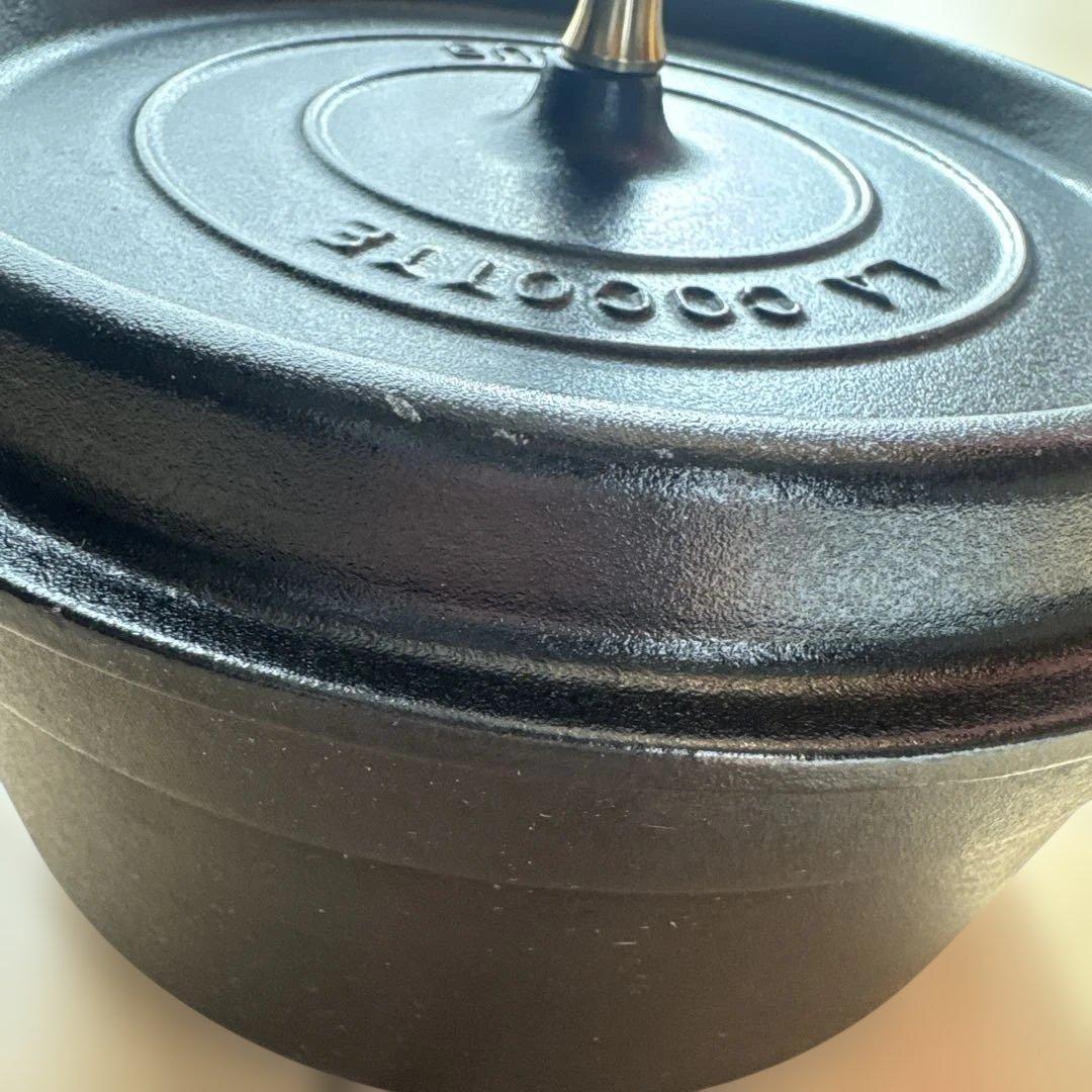 Staub ストウブ ピコ・ココットラウンド(22cm)シャイニーブラック