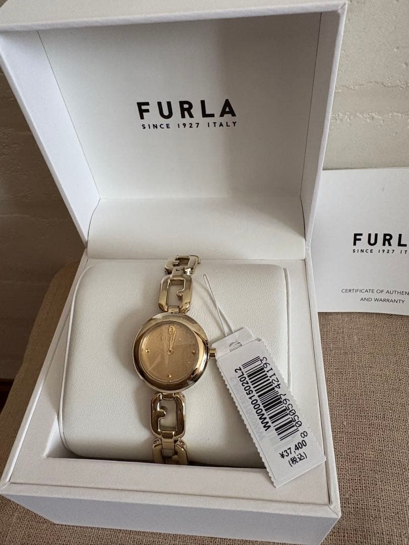 【新品】FURLA フルラ腕時計レディース/アルコチェーン