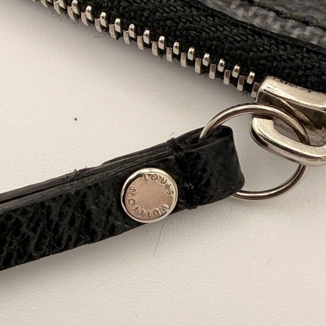 LOUIS VUITTON　ルイヴィトン　ダミエ　グラフィット　ケース