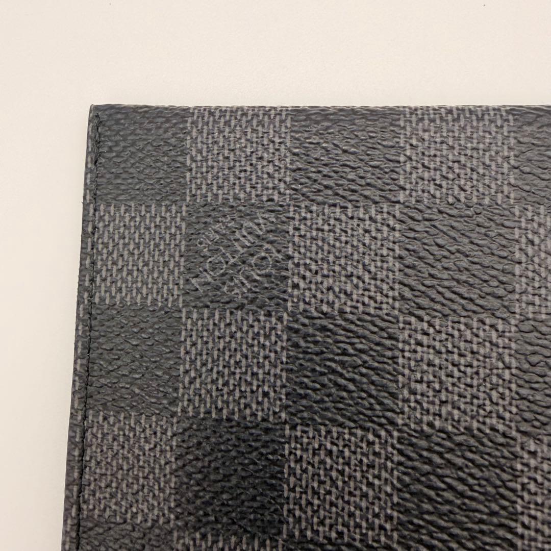 LOUIS VUITTON　ルイヴィトン　ダミエ　グラフィット　ケース