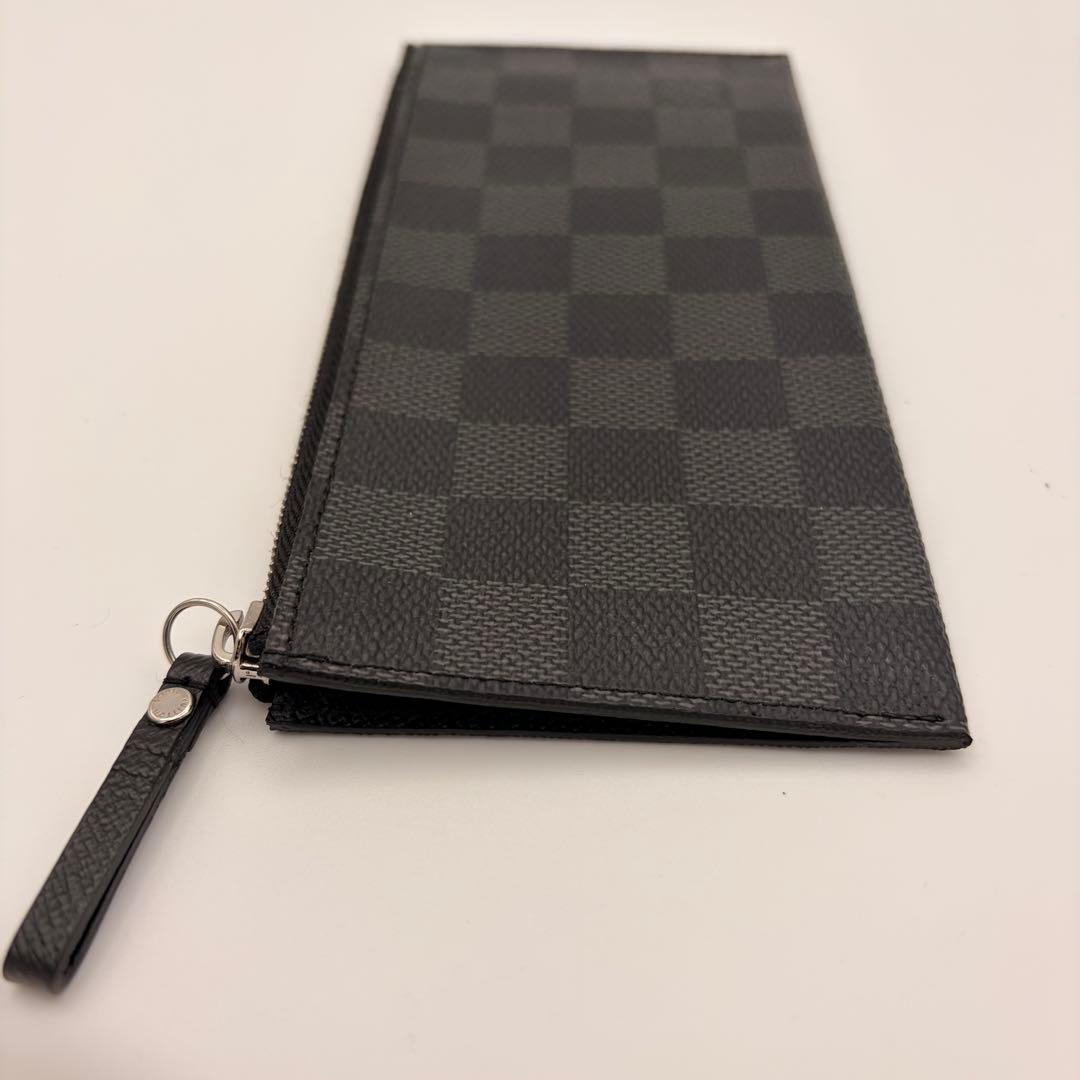LOUIS VUITTON　ルイヴィトン　ダミエ　グラフィット　ケース