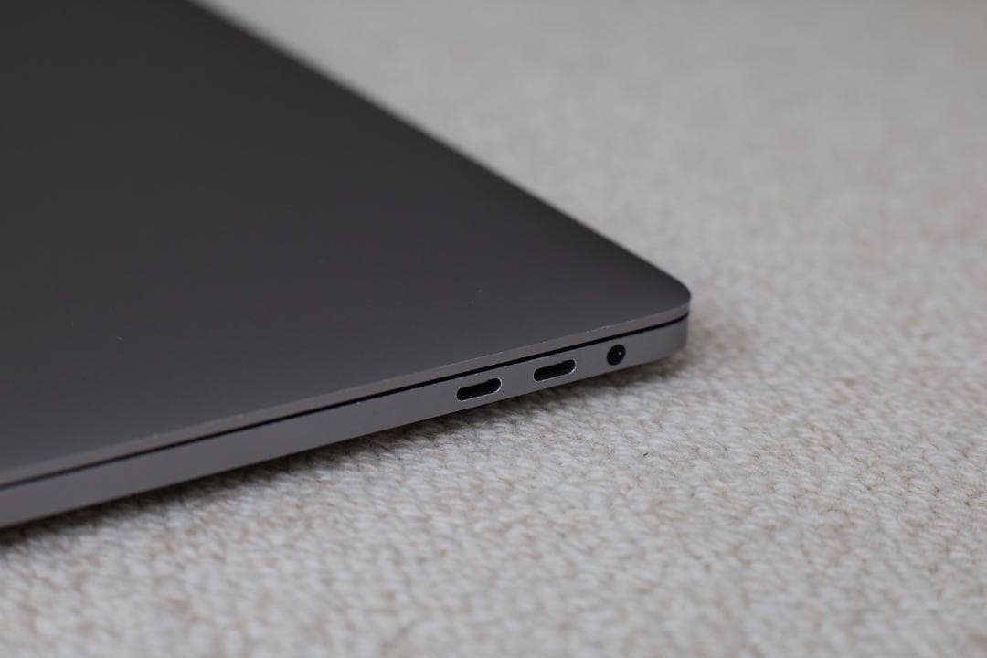 Apple MacBook Pro 16インチ 2019 i9 32GB 2TB