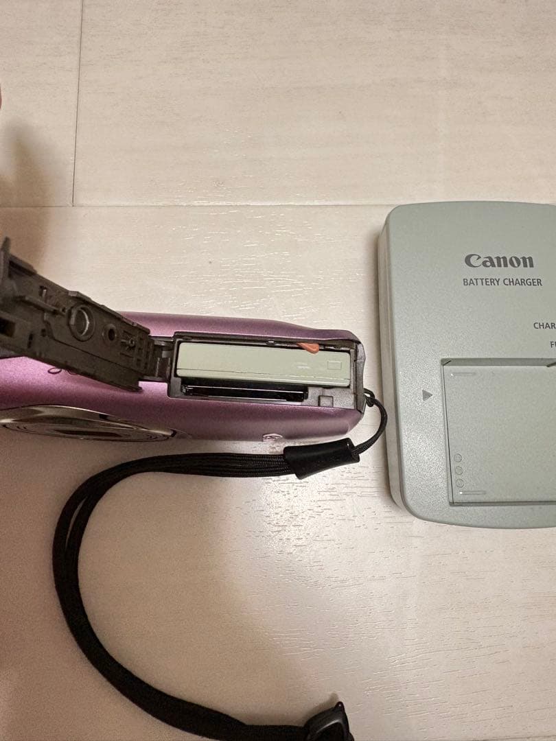 Canon IXY 930 IS ピンク