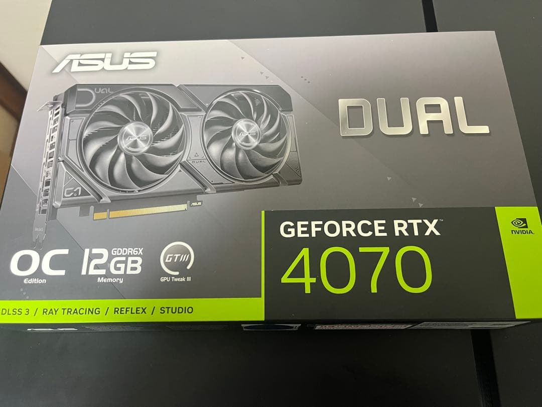 新品 ASUS GeForce RTX 4070 OC 12GB