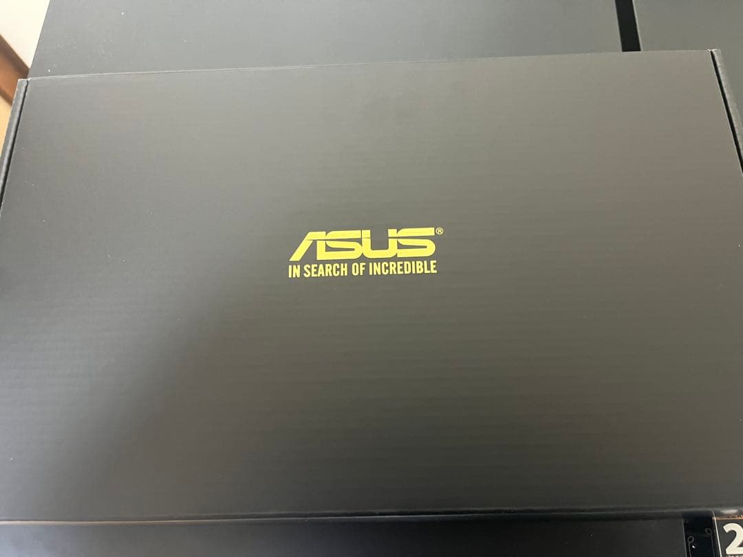 新品 ASUS GeForce RTX 4070 OC 12GB