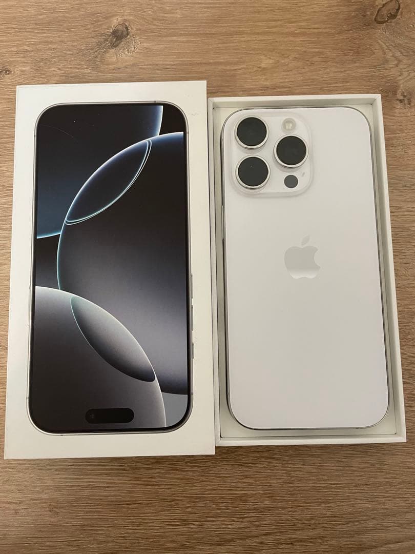 iPad本体 IPhone 16 Pro 128GB